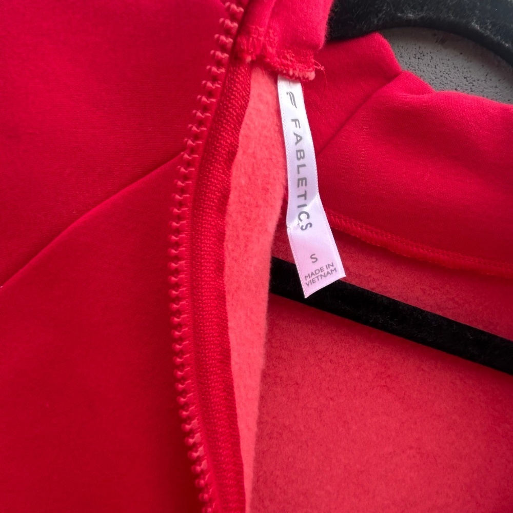 Fabletics Red Zaylee Funnel Neck Tunic Oversized Size Small in Red Zip-up - Picture 7 of 11